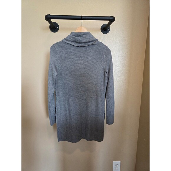 Adrienne Vittadini grey Cowl Neck sweater size small - Picture 2 of 8